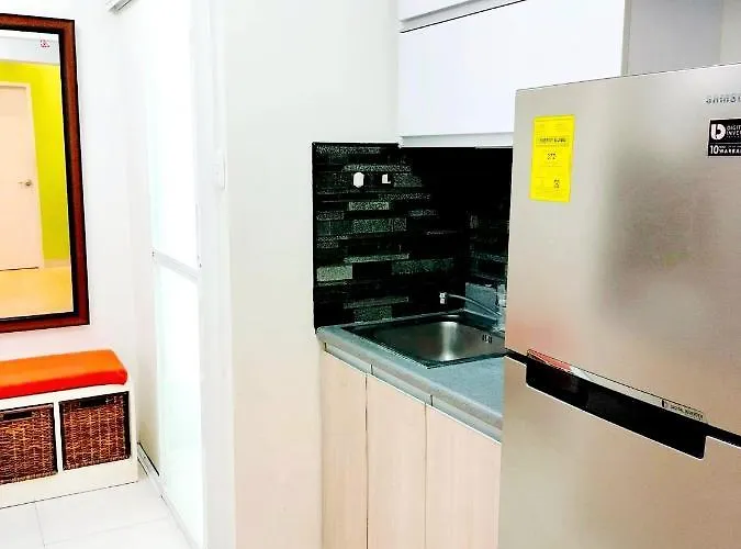 The Levels Alabang 2br Plus Free Parking Cosmo Living Work Leisure *
