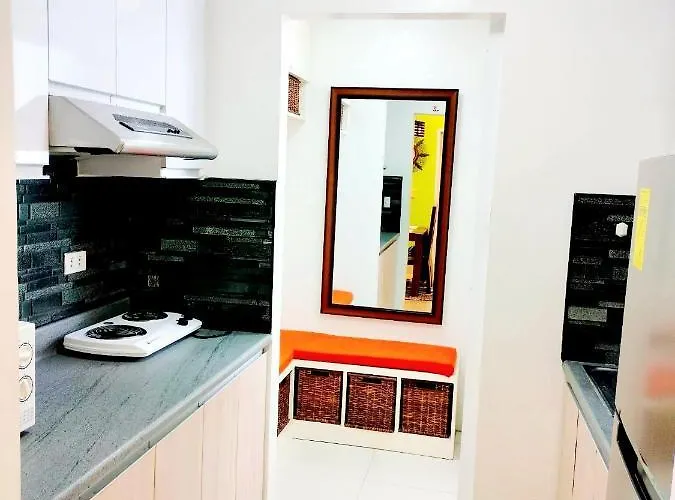 The Levels Alabang 2br Plus Free Parking Cosmo Living Work Leisure