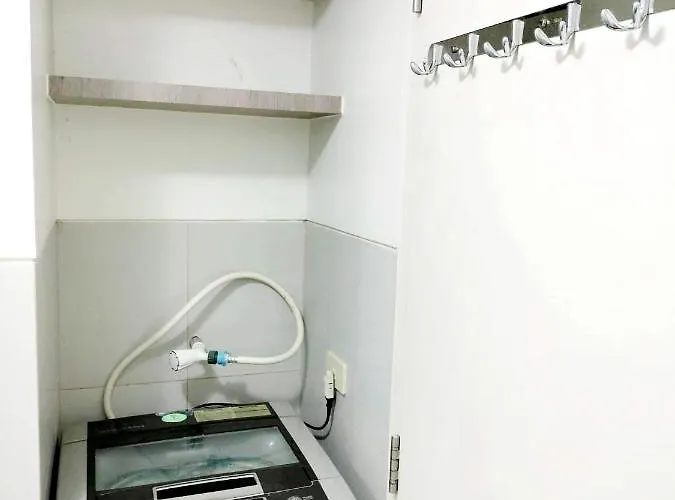 The Levels Alabang 2br Plus Free Parking Cosmo Living Work Leisure *