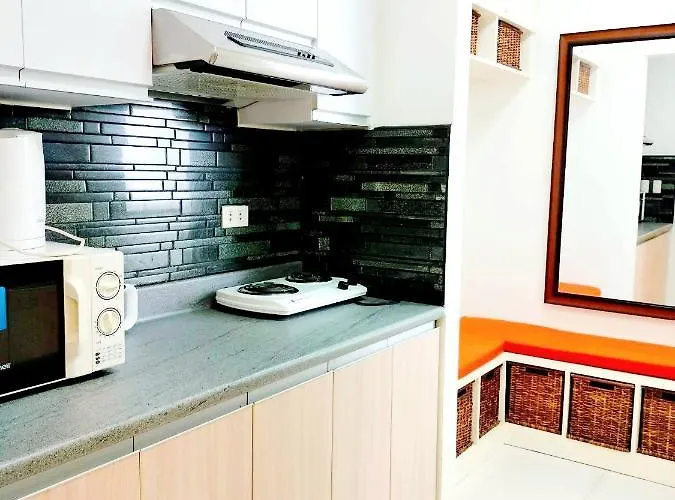 Apartment The Levels Alabang 2br Plus Free Parking Cosmo Living Work Leisure *